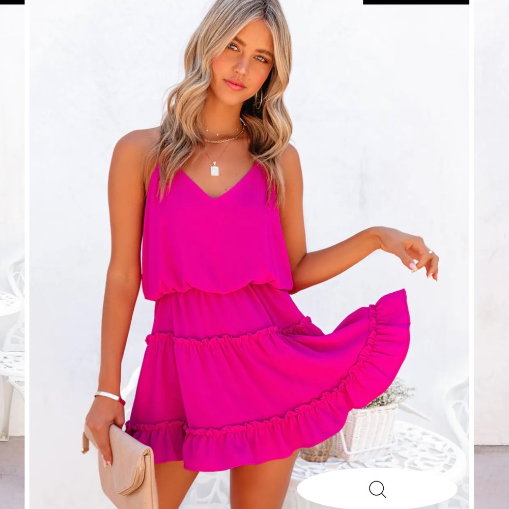 KARTY RUFFLE TIERED DRESS - FUCHSIA | Size: Small